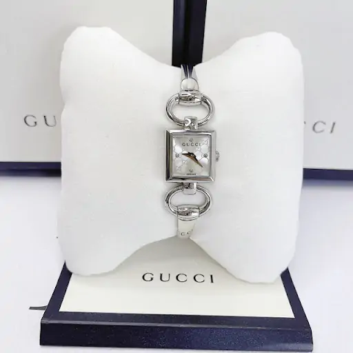 Đồng hồ nữ Gucci Ya120508 dây kim loại 